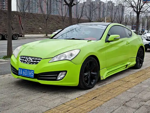 Hyundai Rohens Coupe 2011 — купить из Китая под заказ