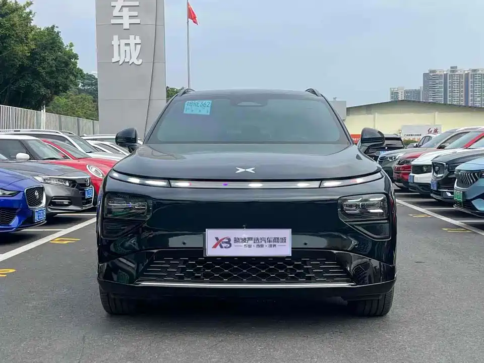 XPENG G9