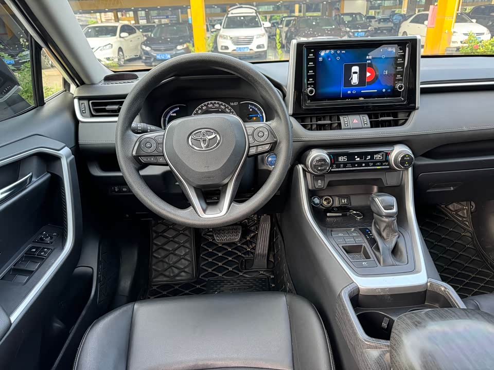 Toyota RAV4 Rongfang