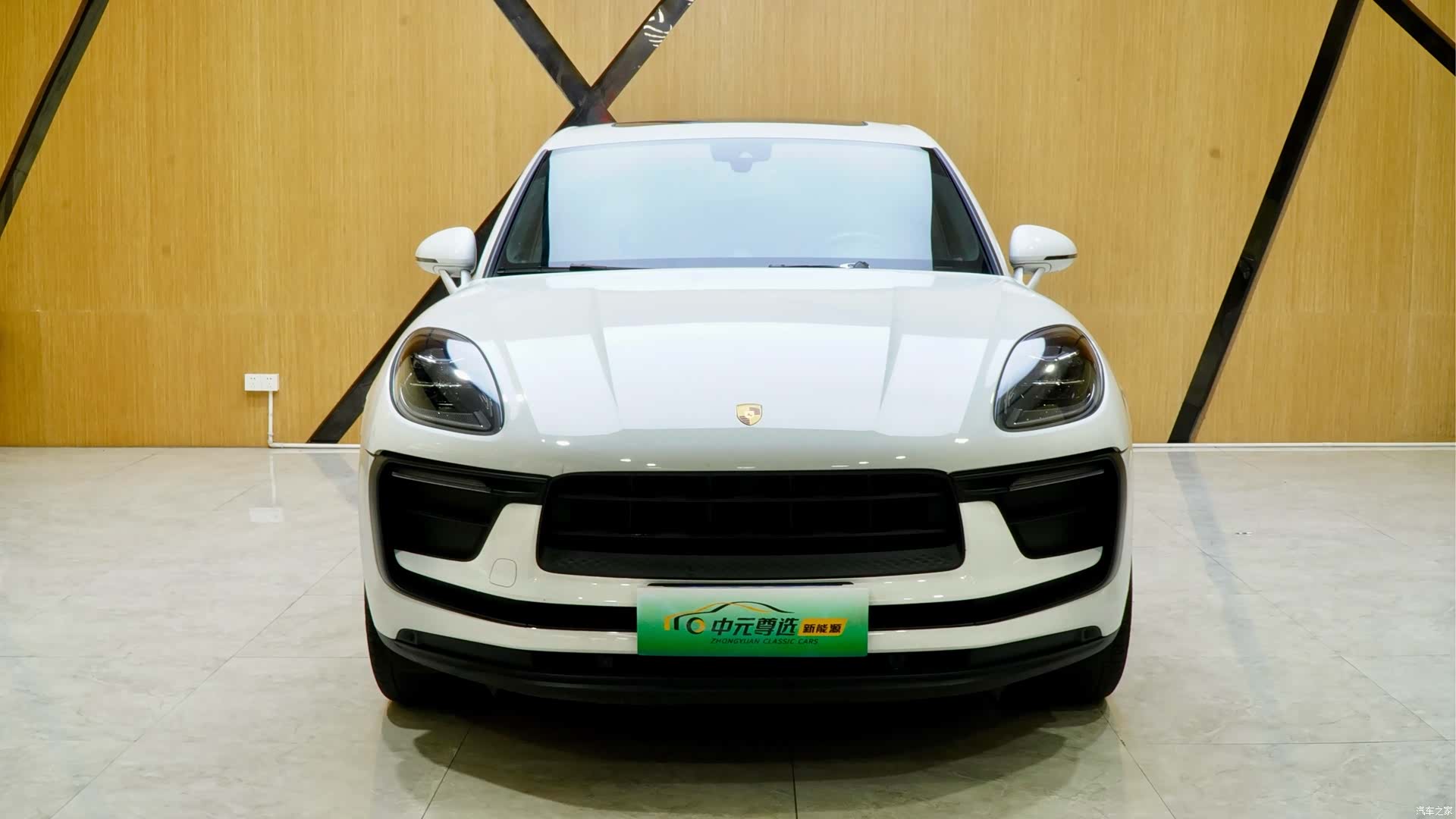 Porsche Macan, 2024 3