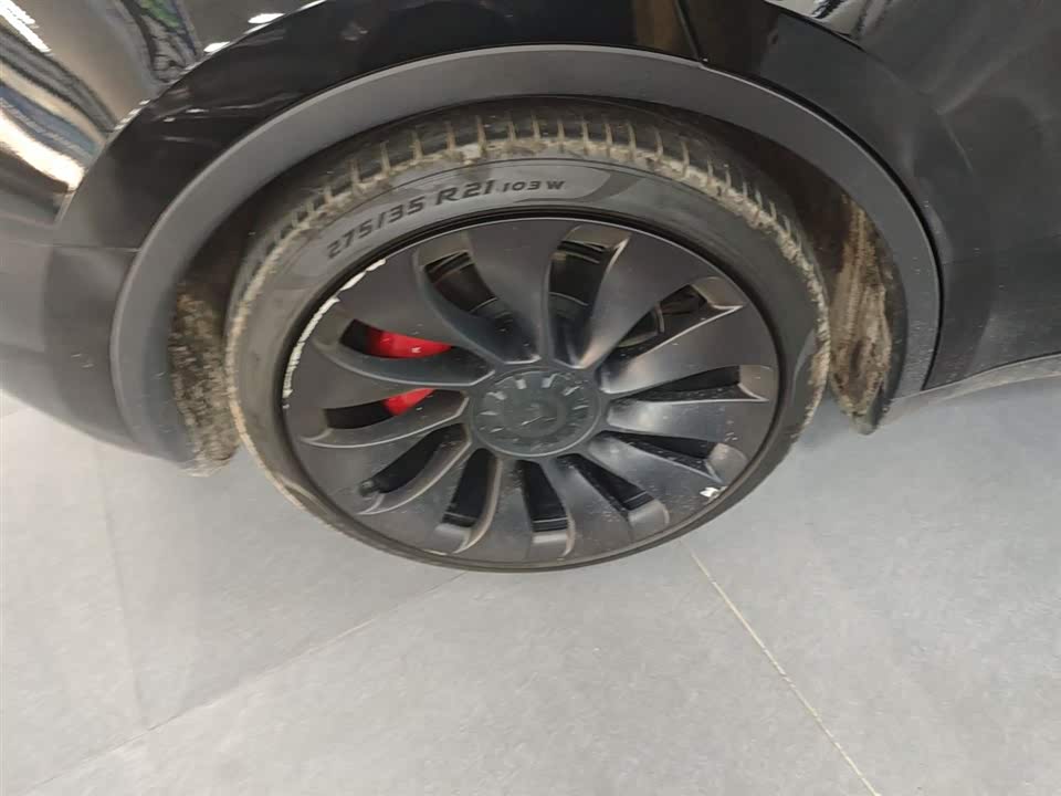 Tesla Model Y Tesla Model Y