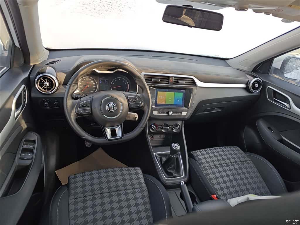 MG ZS, 2021 10