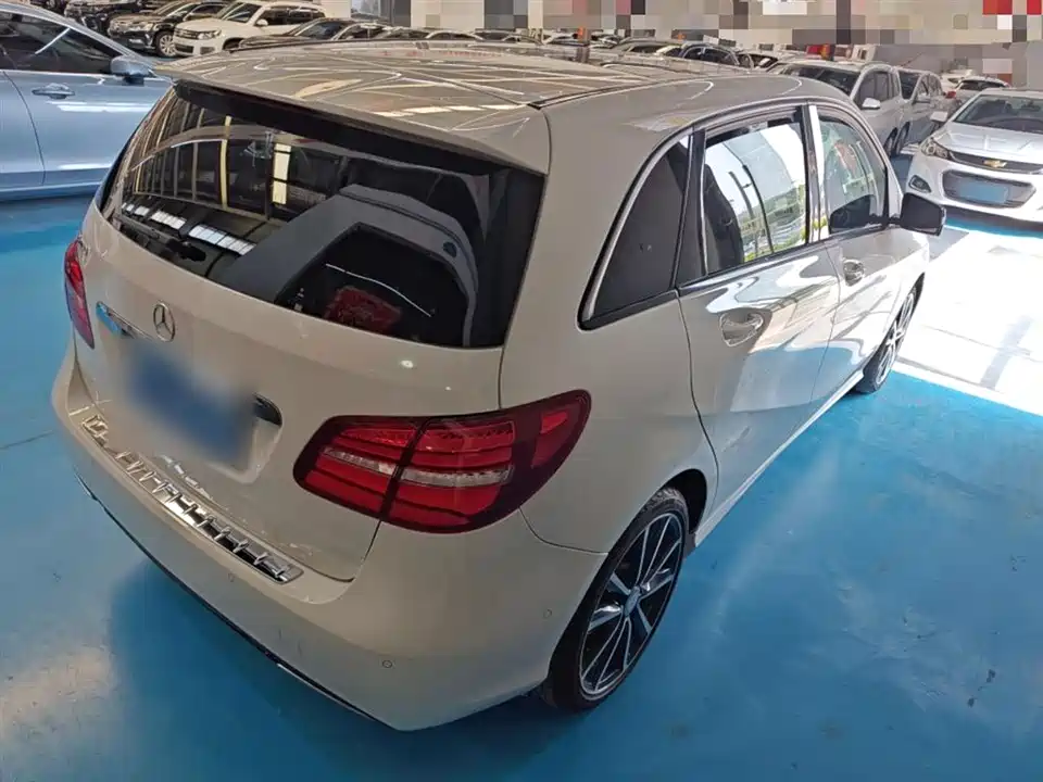 Mercedes-Benz Class B