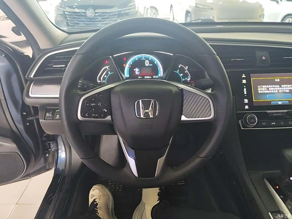 Honda Civic, 2018 11