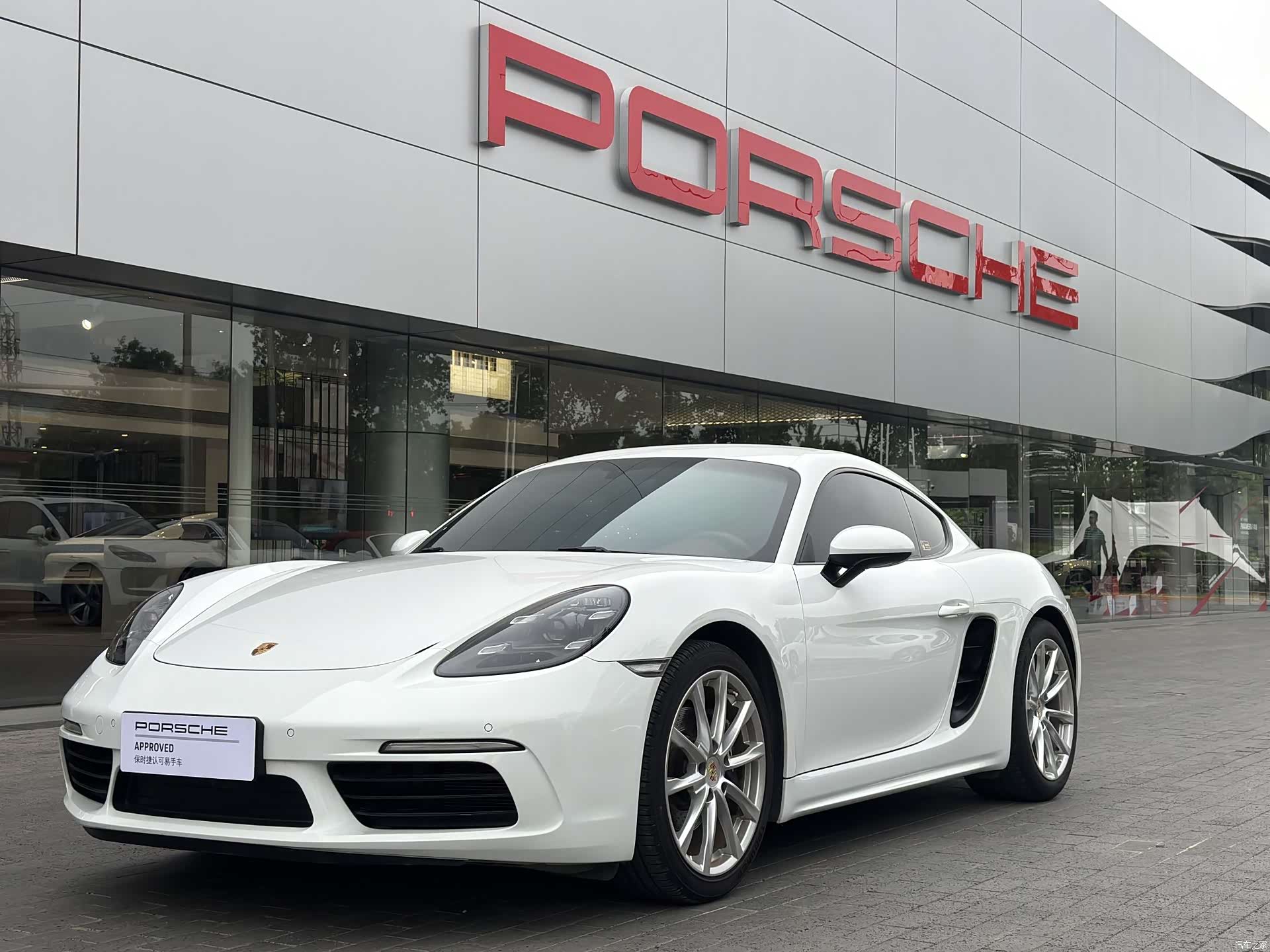 Porsche Cayman
