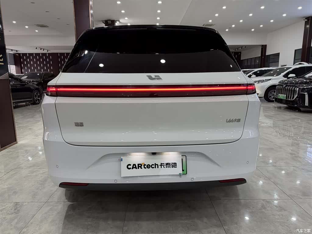 Li Auto L6, 2024 4
