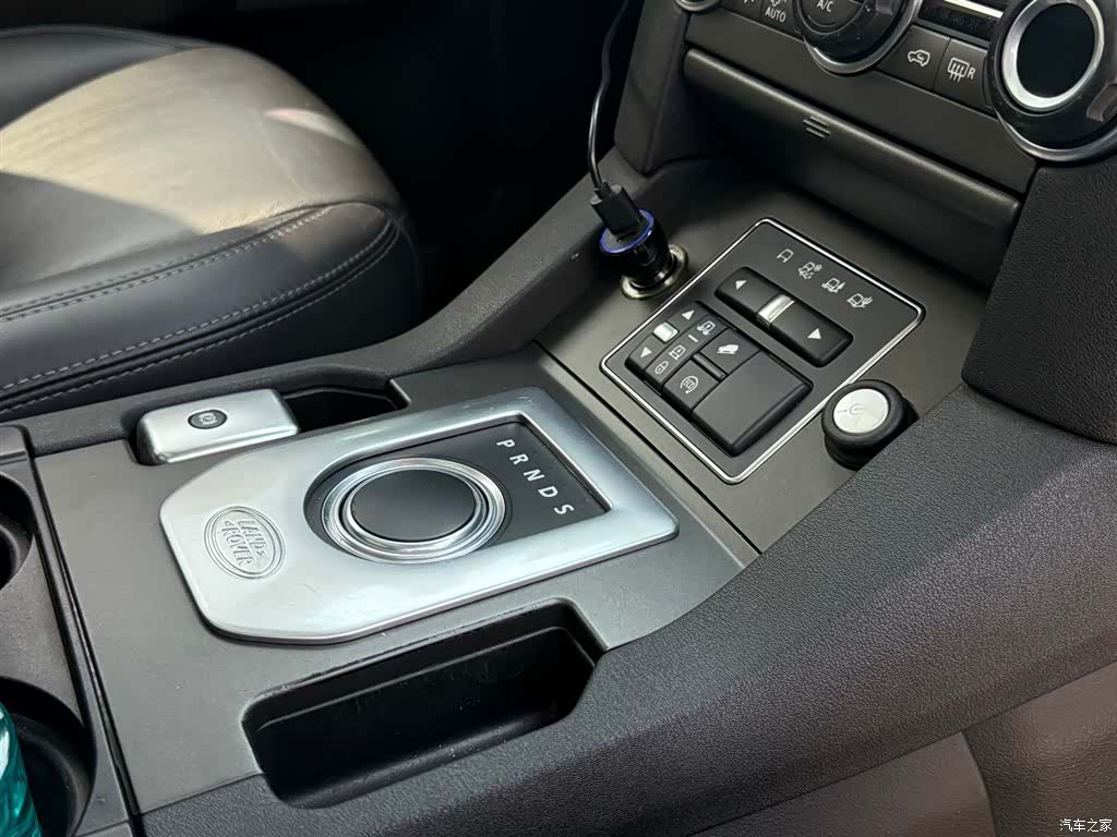 Land Rover Discovery, 2015 23