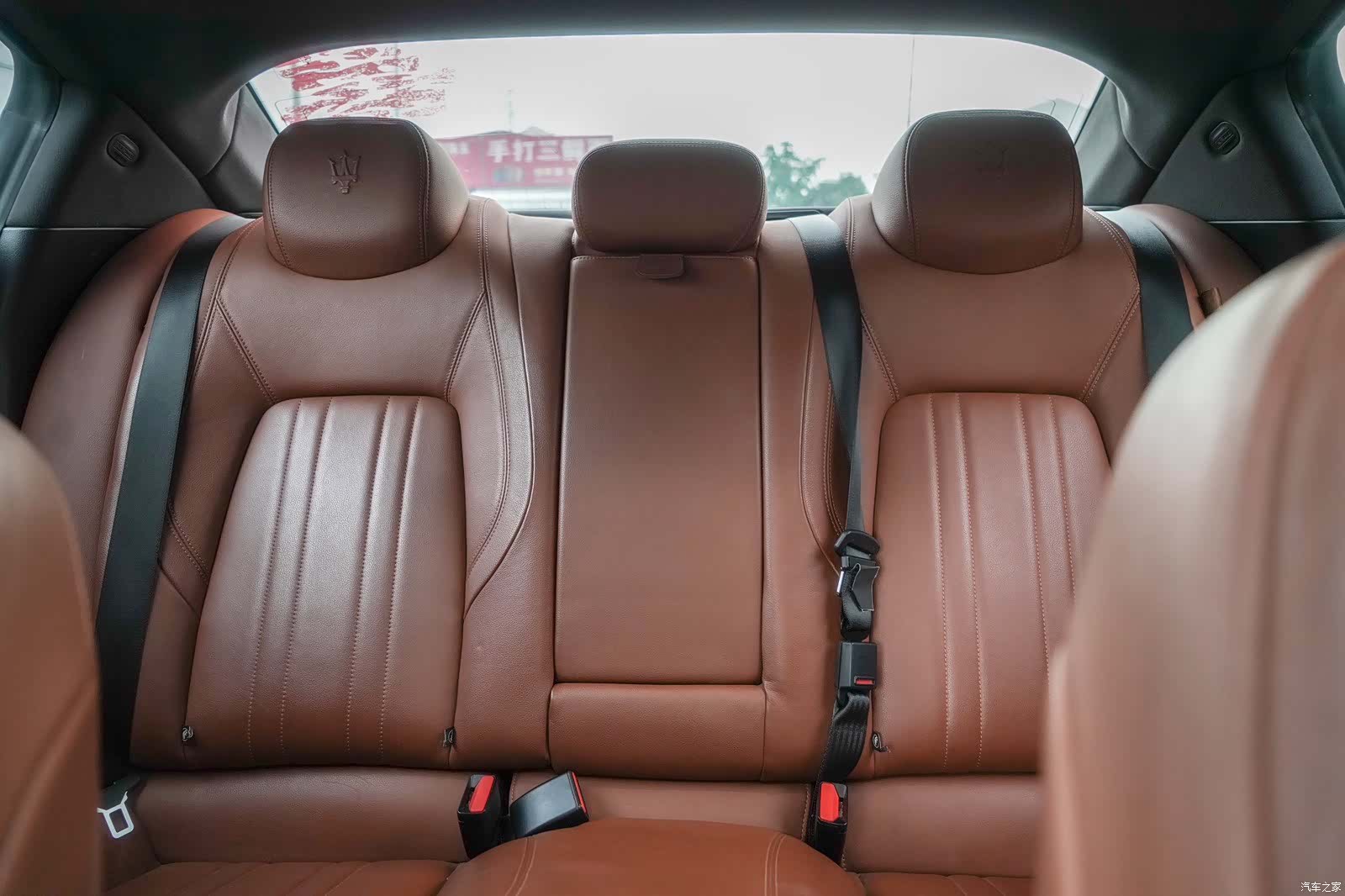 Maserati Ghibli, 2021 17