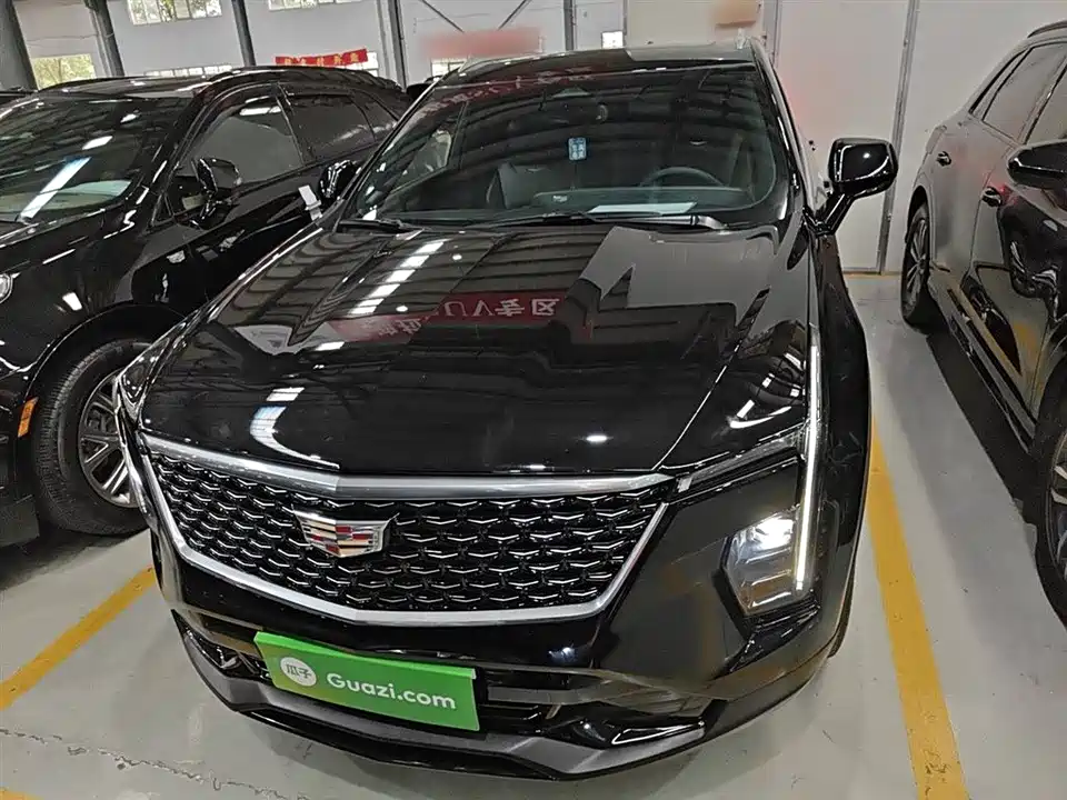 Cadillac XT4