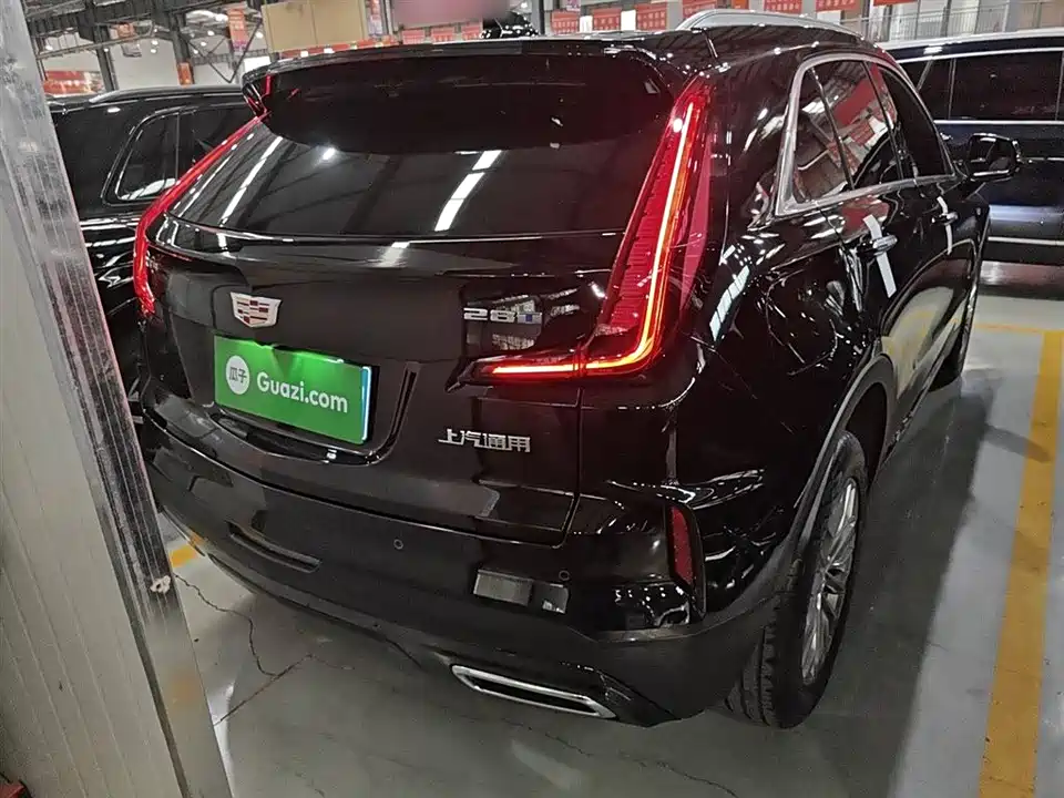 Cadillac XT4