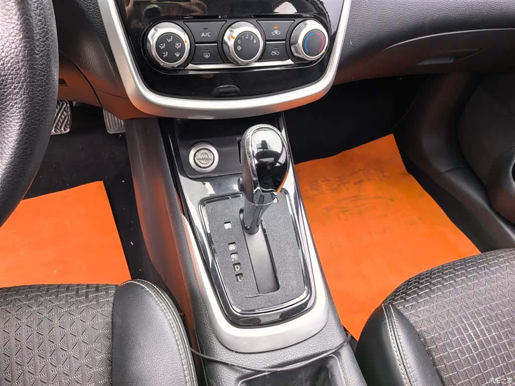 Nissan Tiida, 2017 16