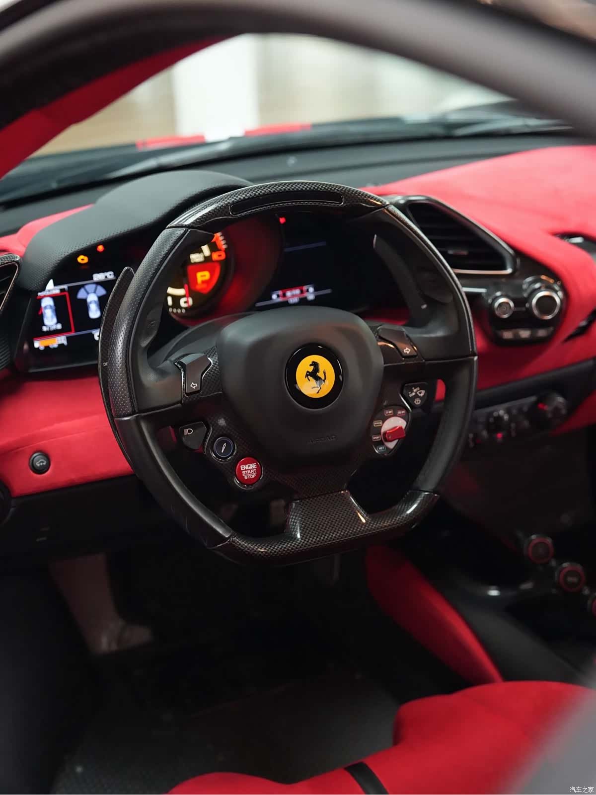 Ferrari 488, 2019 9