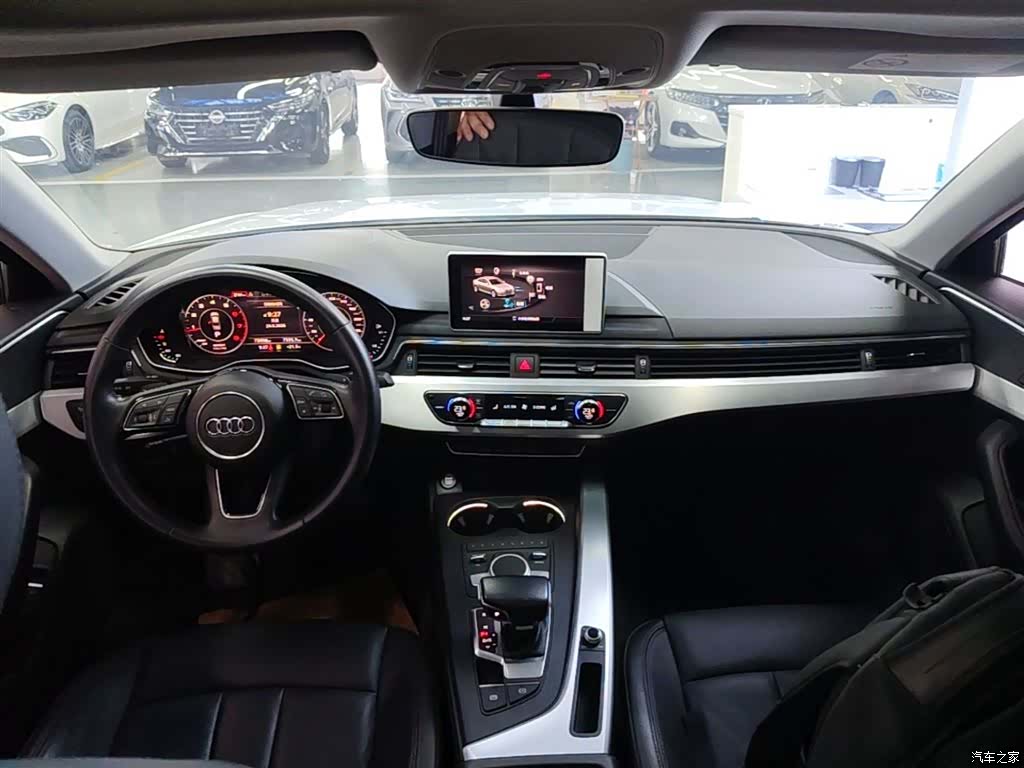 Audi A4L, 2019 10