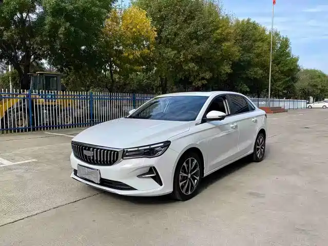 Geely Emgrand 2025 — купить из Китая под заказ