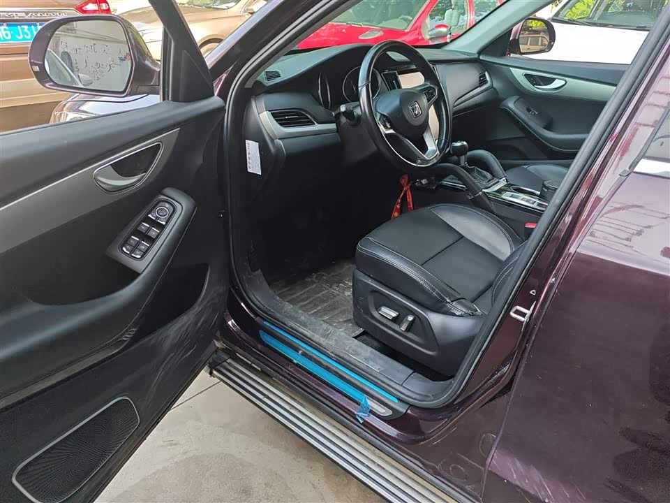 Zotye SR7 Zotye SR7