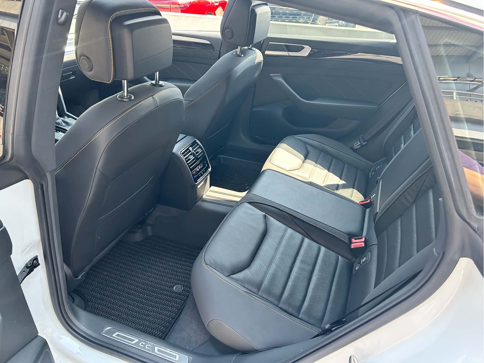 Volkswagen CC, 2025 15