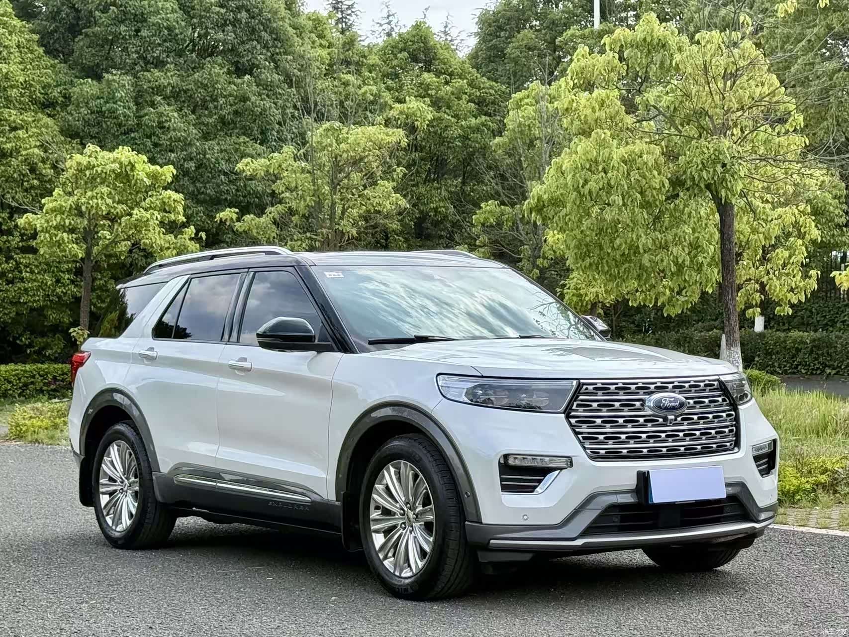 Ford Explorer, 2021 3