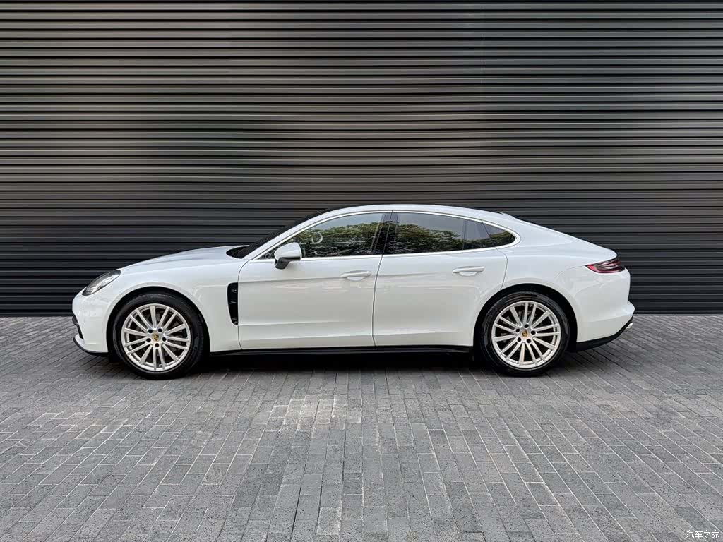 Porsche Panamera, 2017 8