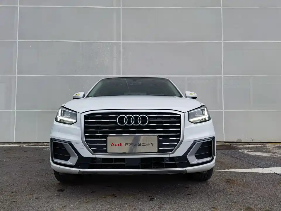 Audi Q2L