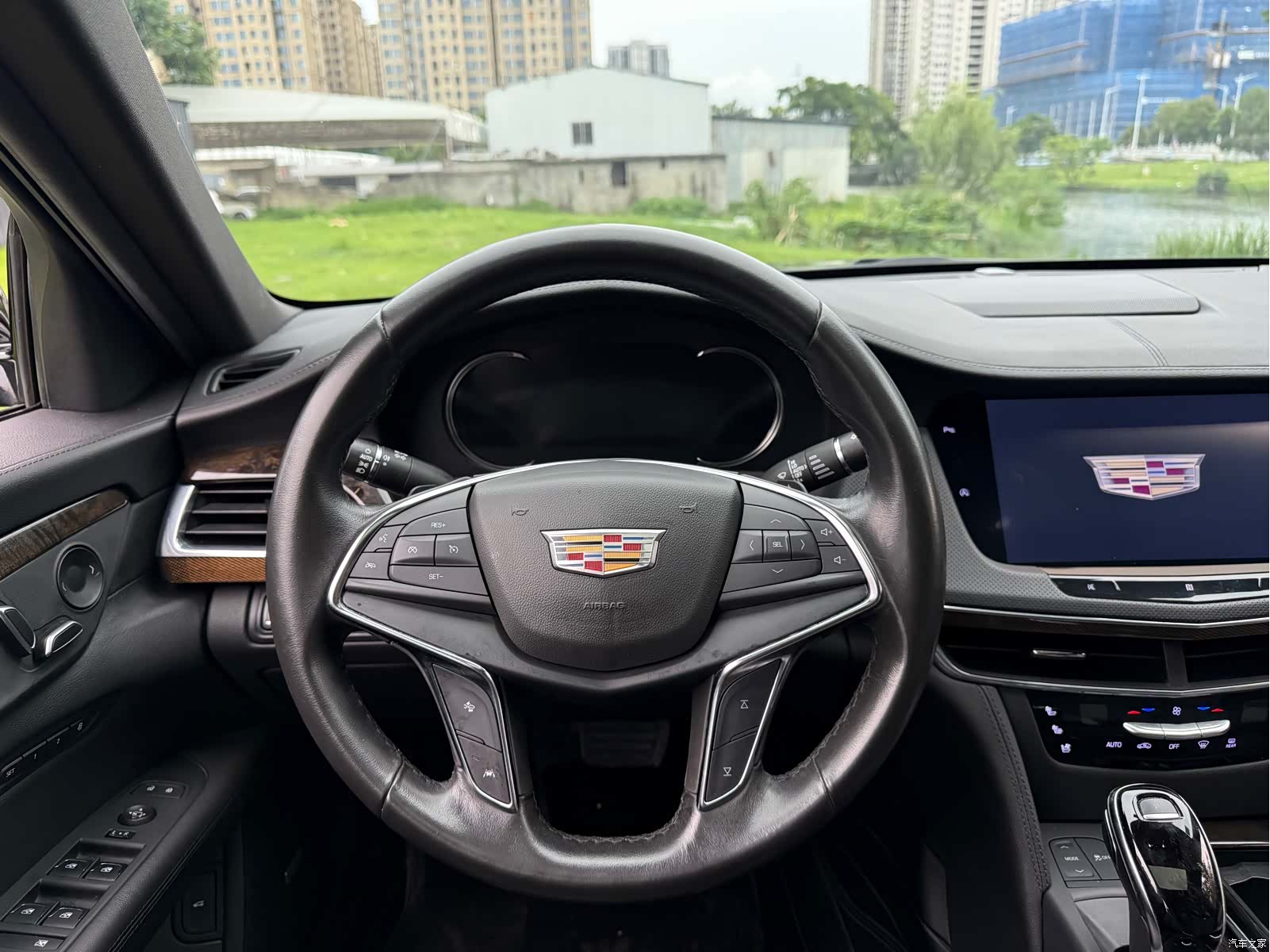 Cadillac CT6, 2021 10