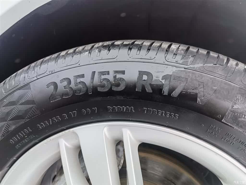 Audi Q3, 2015 24