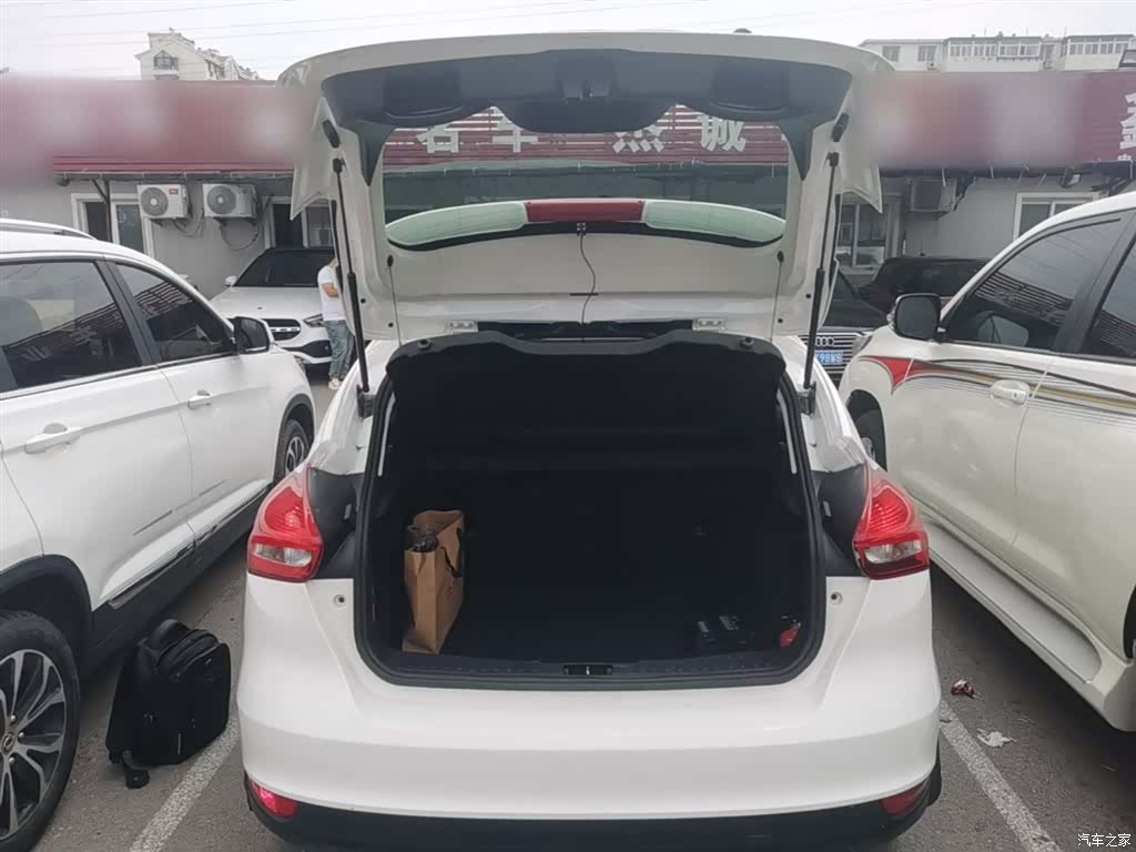 Ford Focus, 2019 19