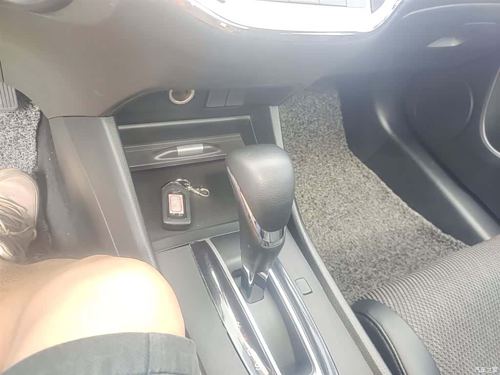 Honda Jade, 2017 14