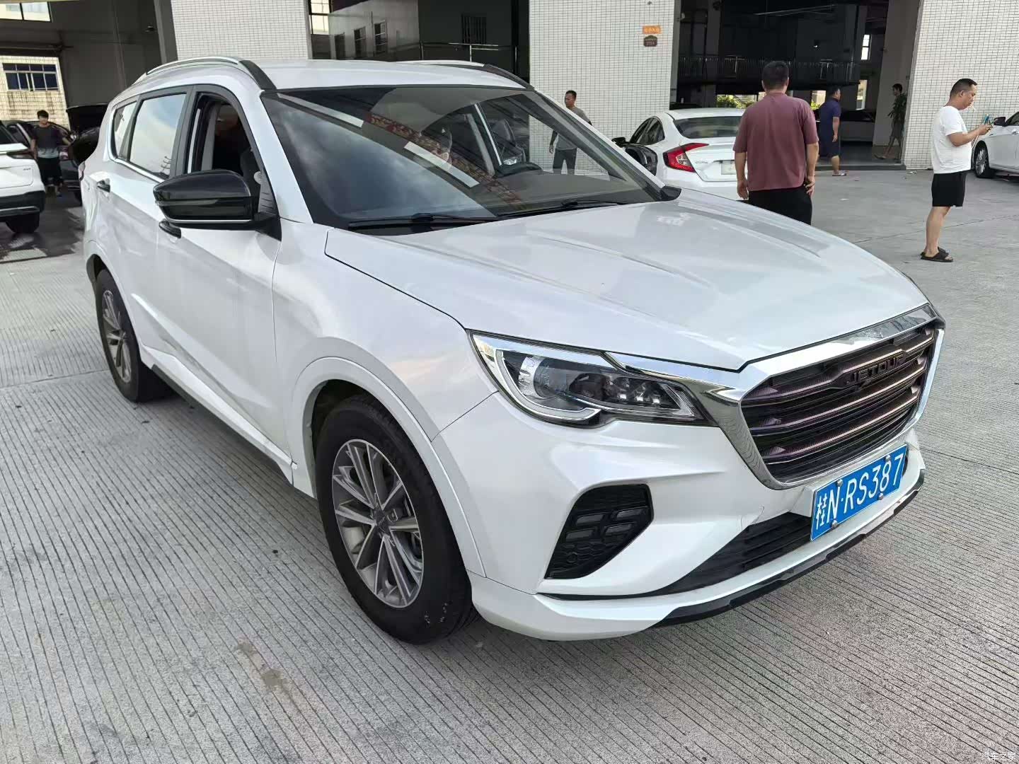 Jetour X70, 2020 3
