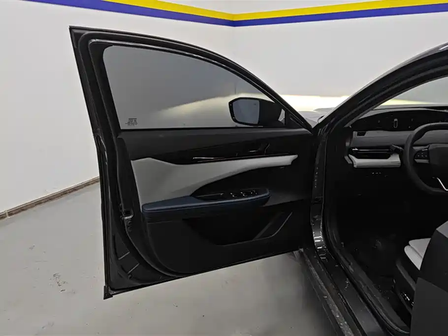 Changan UNI-V Smart iDD