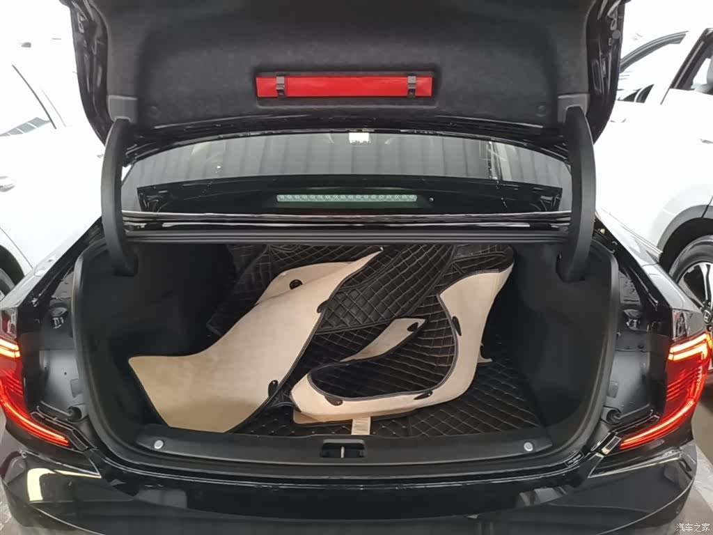 Volvo S90, 2023 19