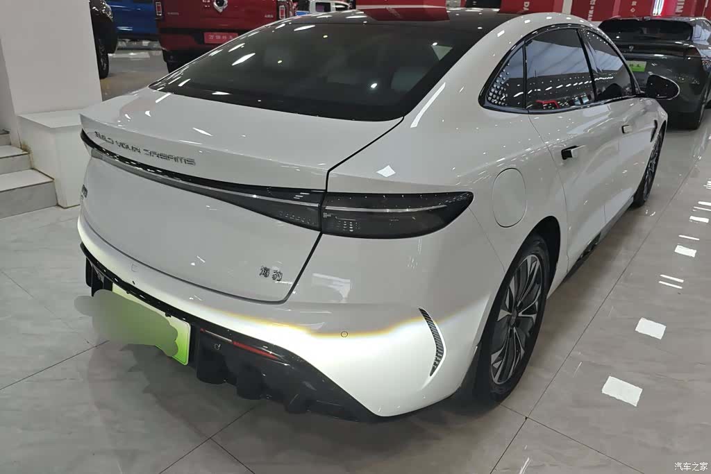 BYD Seal, 2022 3