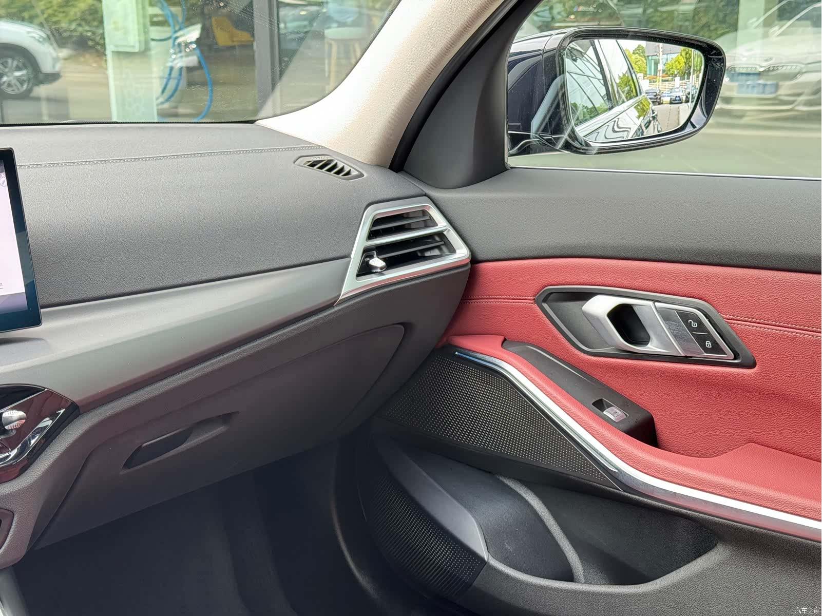 BMW i3, 2025 11