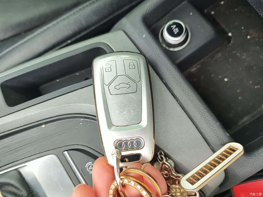 Audi A4L, 2017 9