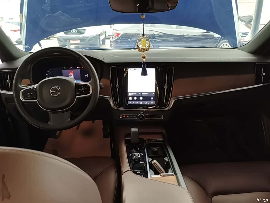 Volvo S90, 2023 10