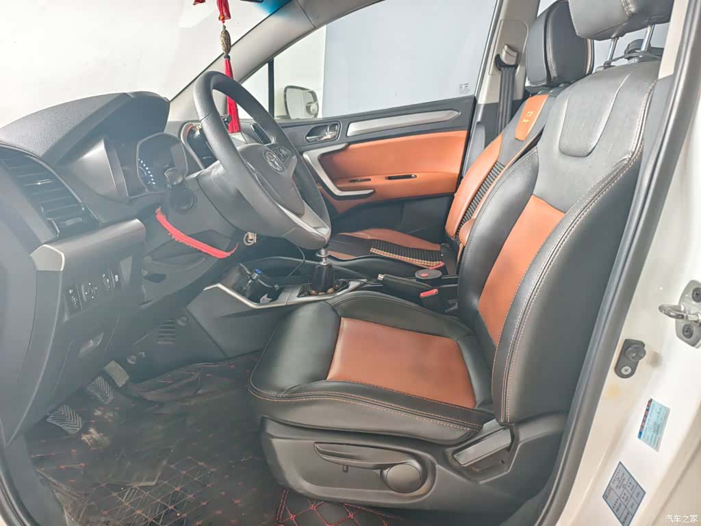 JAC S3, 2015 8