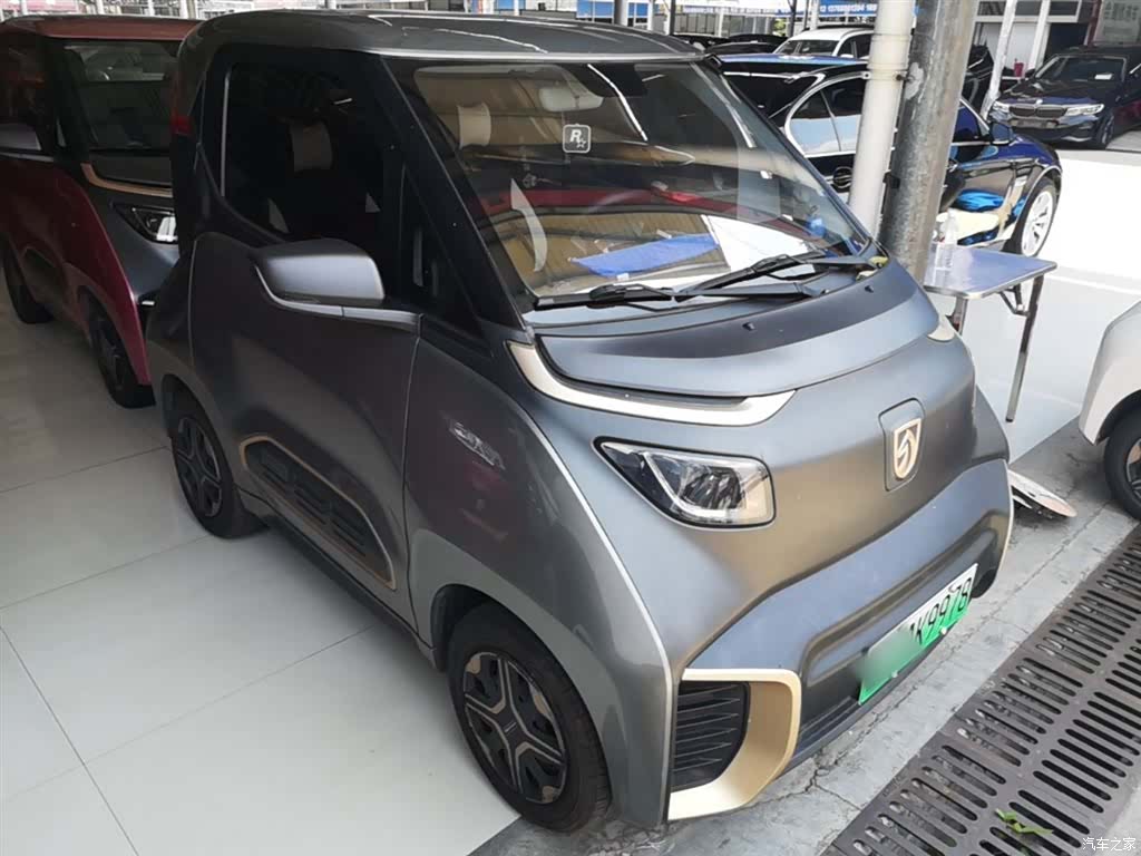 Wuling E200, 2019 4