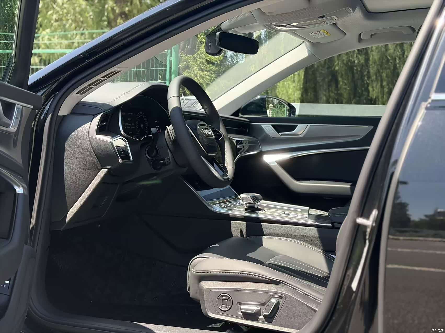 Audi A6L, 2023 4