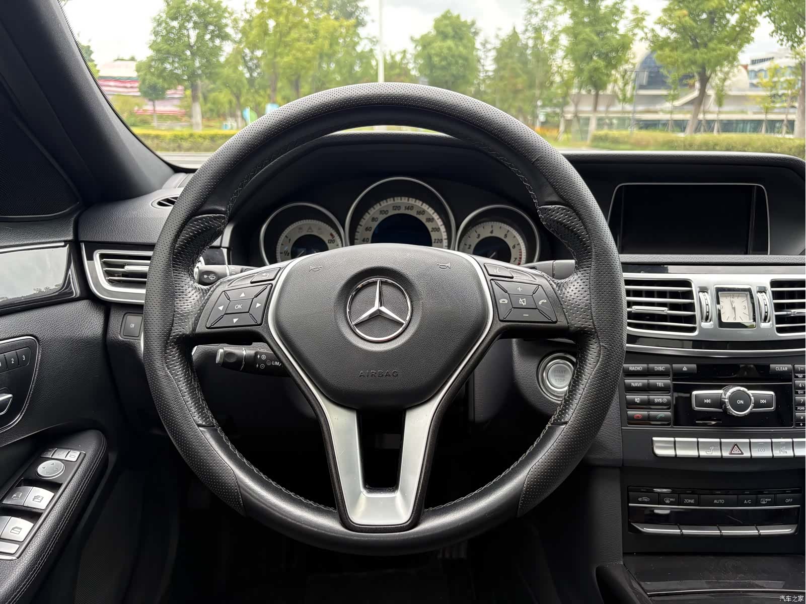 Mercedes-Benz E-Class, 2014 16