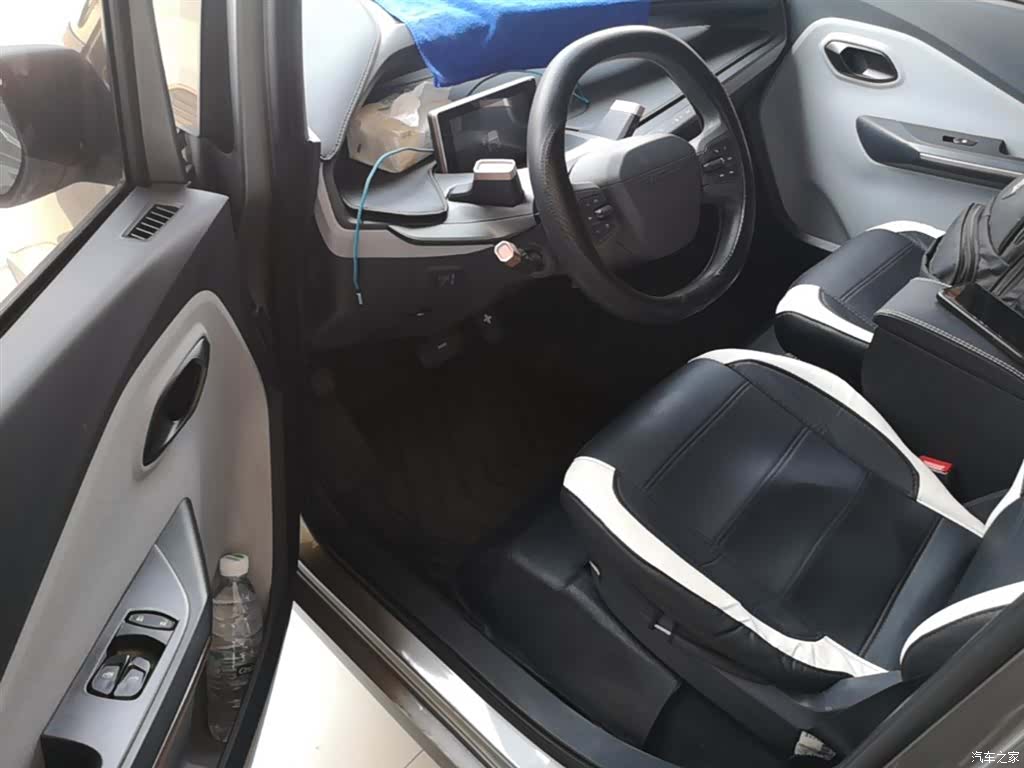 Wuling E200, 2019 16