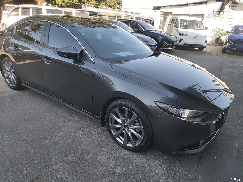 Mazda Mazda3, 2024 4