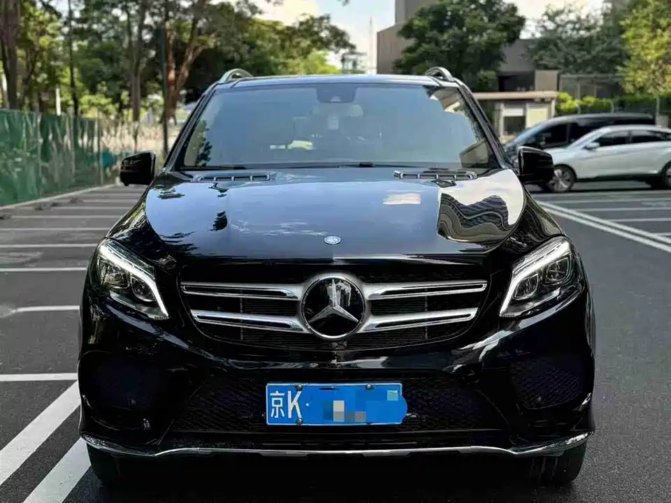 Mercedes-Benz M class