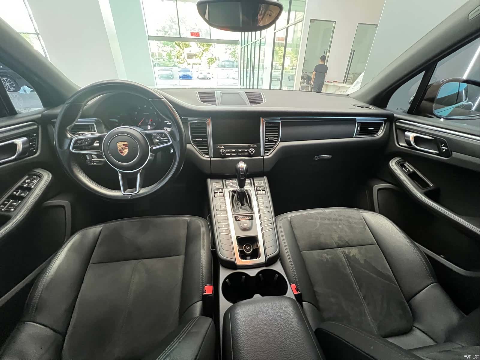 Porsche Macan, 2018 6