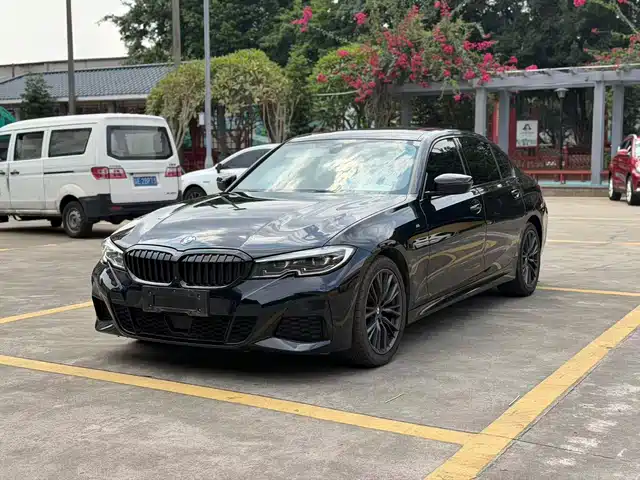 BMW 3 Series 2021 — купить из Китая под заказ