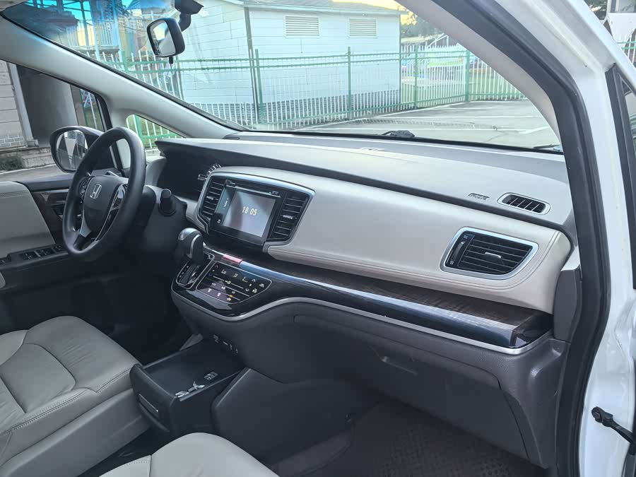 Honda Odyssey 2016, фото 14
