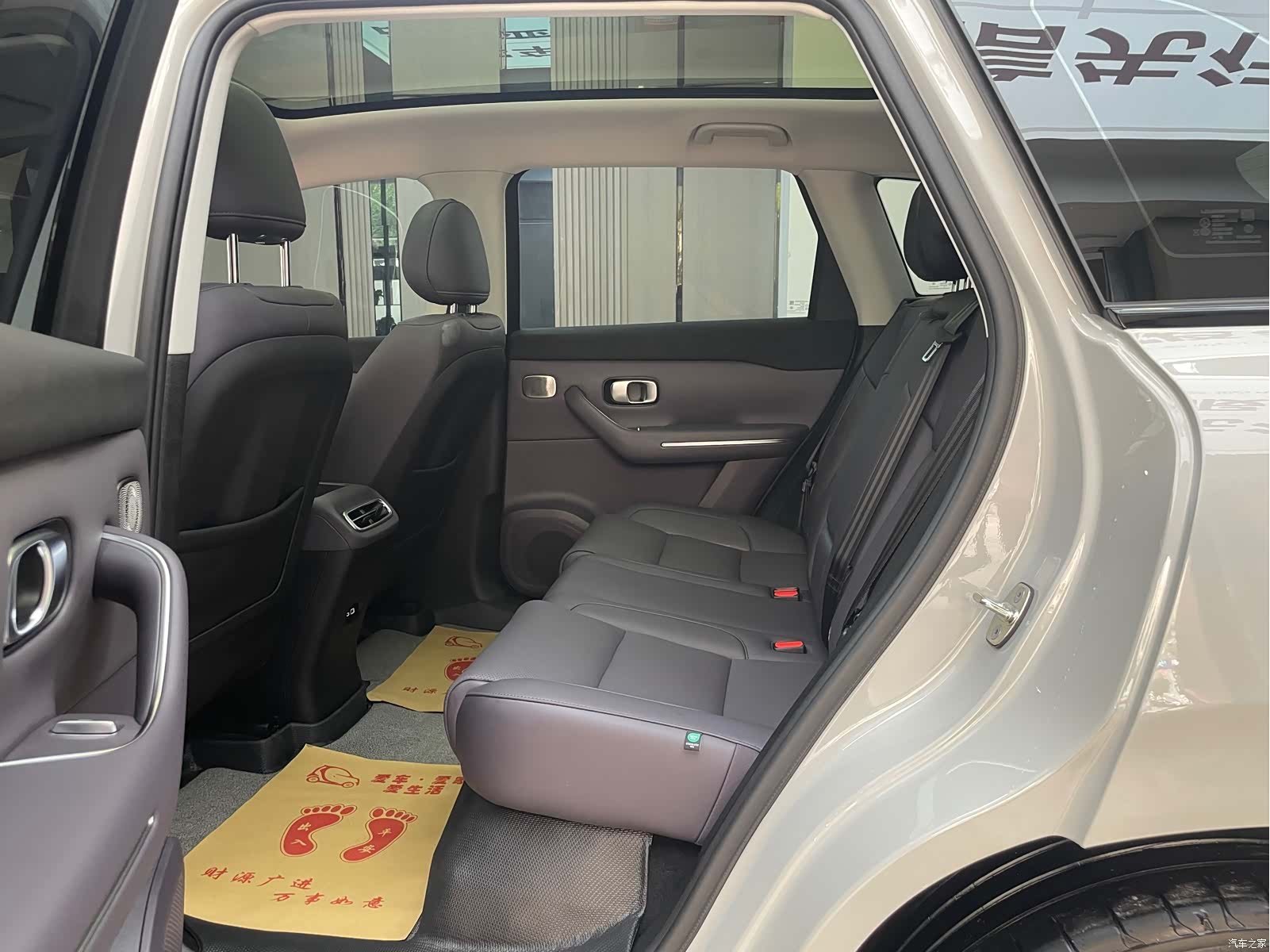 Leapmotor C10, 2025 14