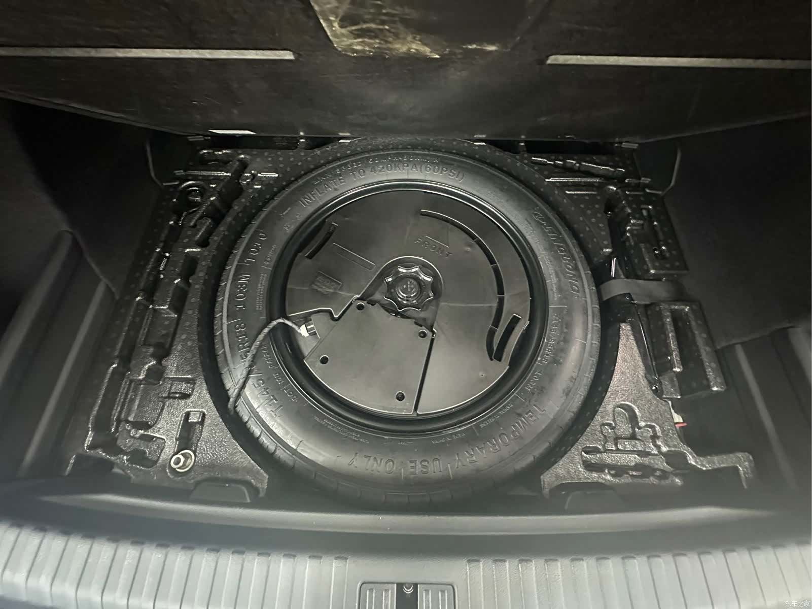 Audi Q3, 2022 12