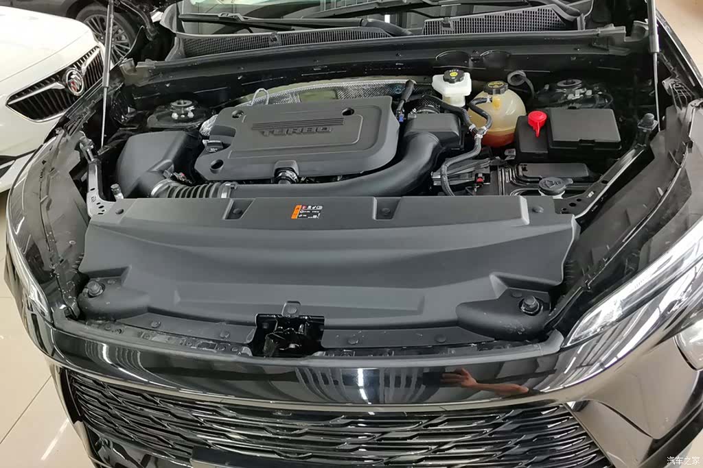 Buick Envision Plus, 2024 10