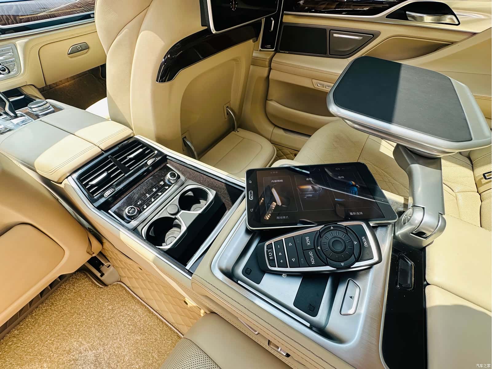BMW 7 Series, 2016 10