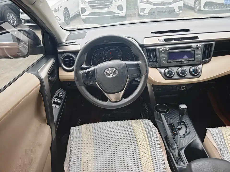 Toyota RAV4 Rongfang
