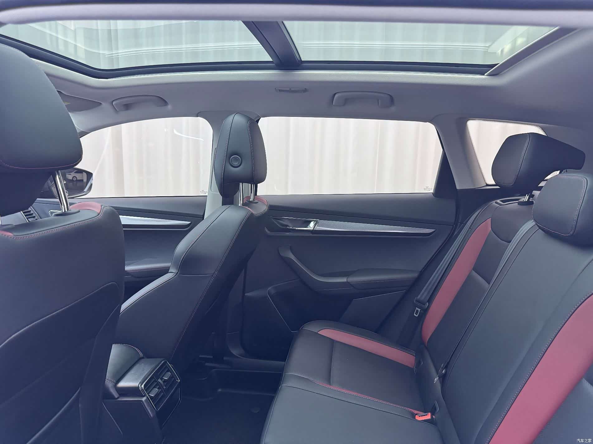 Skoda Karoq, 2022 14